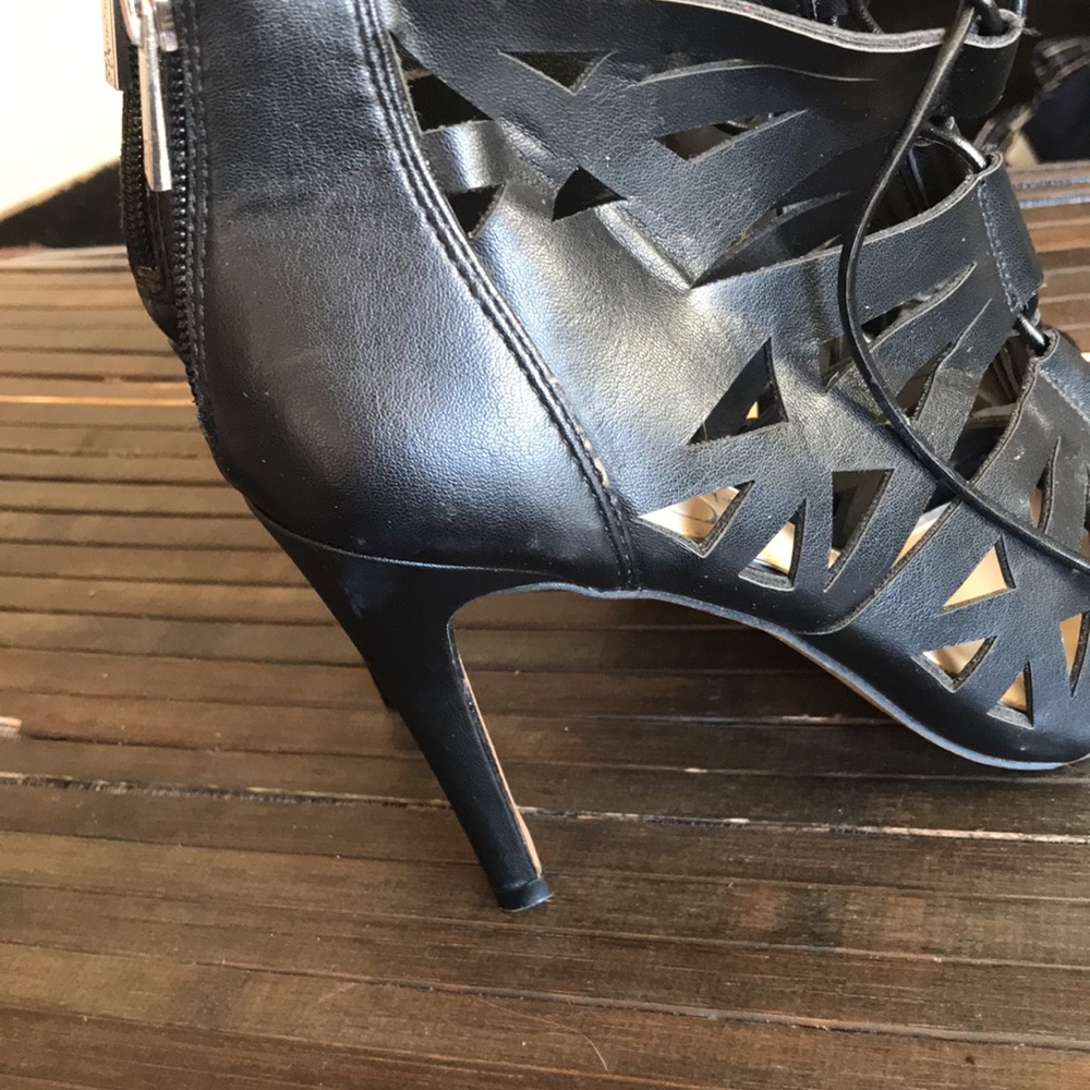 {$15 BUNDLED} JESSICA SIMPSON Black Faux Leather Open Toe Heels - Picture 9 of 12